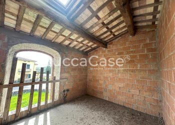 Independent house Camigliano - photo 12