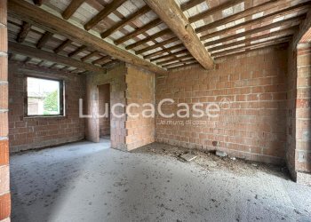 Independent house Camigliano - photo 13