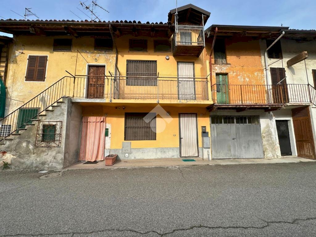 Casa semi indipendente Via Cesare Battisti, San Germano Vercellese - foto 1