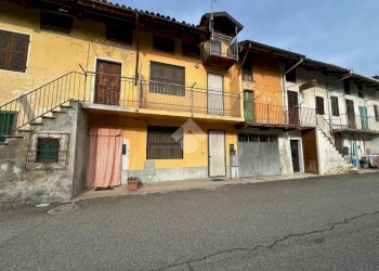 Semi-detached house Via Cesare Battisti, San Germano Vercellese - photo 26