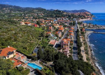 Villa Via Garbella, Imperia - foto 3