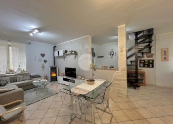 Semi-detached house Strada Sant'Antonio, Corio - photo 3