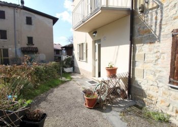 Semi-detached house Via san Propsero, Villa Minozzo - photo 2