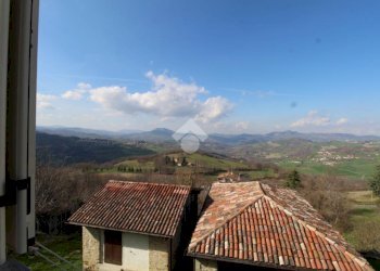 Semi-detached house Via san Propsero, Villa Minozzo - photo 3