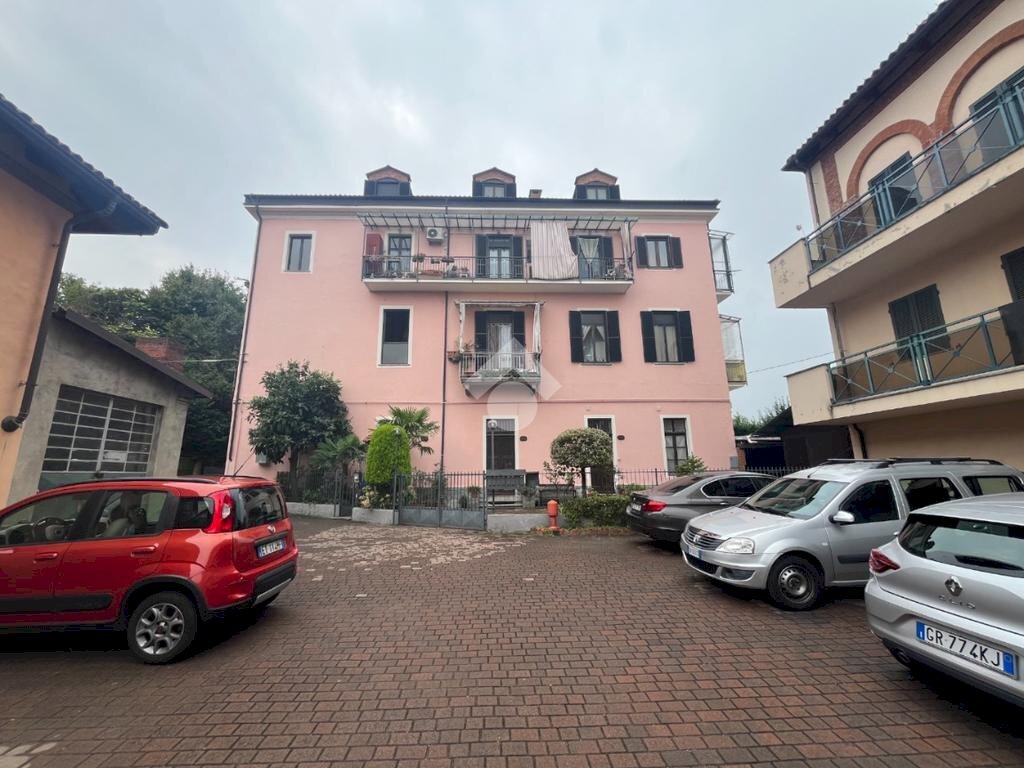 Three-room apartment Via molino colombini, Pinerolo - photo 2