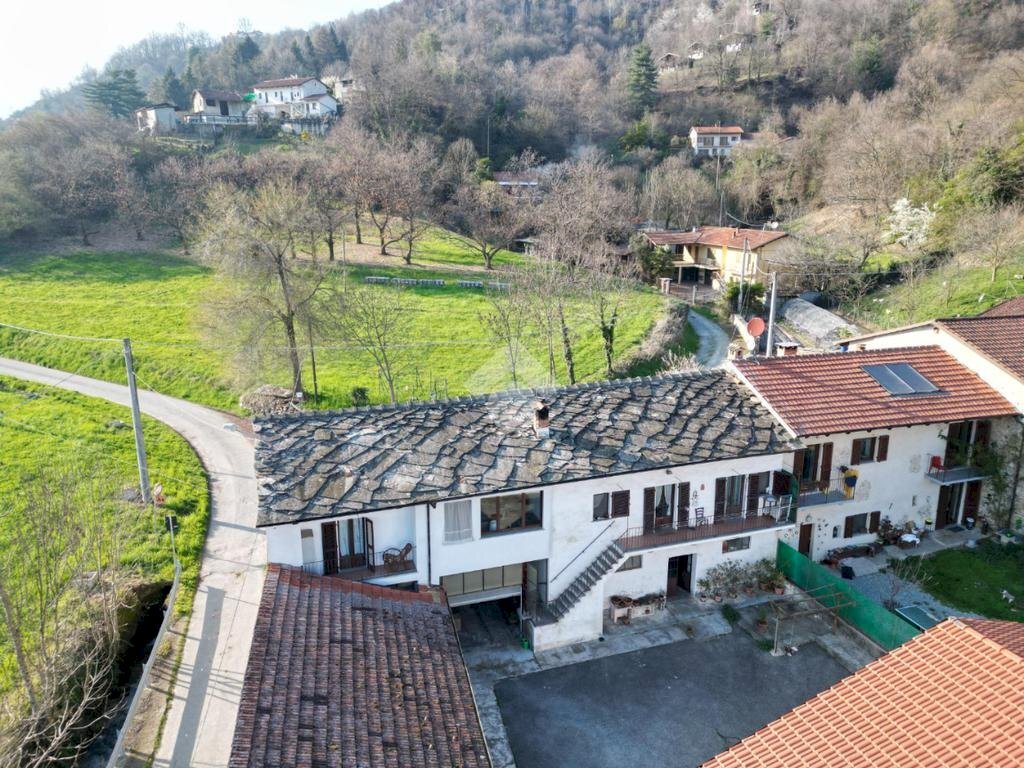 Casa semi indipendente Via Vecchia della Valle, Revello - foto 2