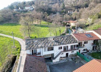 Casa semi indipendente Via Vecchia della Valle, Revello - foto 2