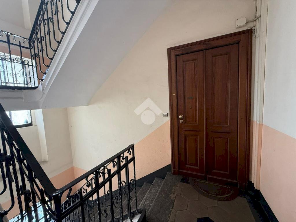 Three-room apartment Corso Emilia, Torino (neighborhood Aurora) - photo 3