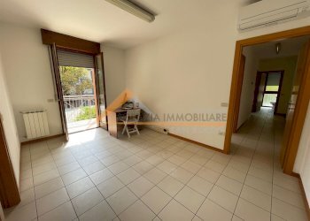 Office Ravenna (neighborhood Tribunale) - photo 1