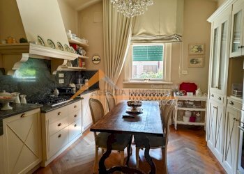 Villa Ravenna (neighborhood Centro Storico) - photo 6