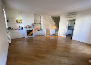 Three-family Villa Ravenna (neighborhood Borgo San Rocco) - photo 1