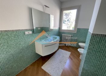 Three-family Villa Ravenna (neighborhood Borgo San Rocco) - photo 17