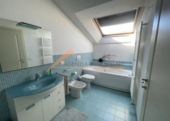 Three-family Villa Ravenna (neighborhood Borgo San Rocco) - photo 21