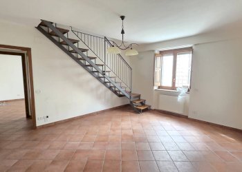 Foto 6 - Appartamento via Vincenzo Palermo
 
11/13, Castelvetere sul Calore - foto 6