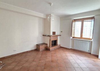 Foto 9 - Appartamento via Vincenzo Palermo
 
11/13, Castelvetere sul Calore - foto 9