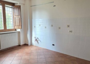 Foto 10 - Appartamento via Vincenzo Palermo
 
11/13, Castelvetere sul Calore - foto 10