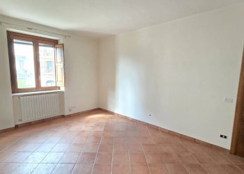 Foto 16 - Appartamento via Vincenzo Palermo
 
11/13, Castelvetere sul Calore - foto 16