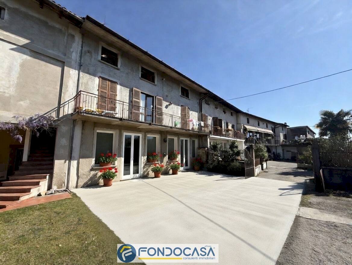 Foto 3 - Two-room apartment Cazzago San Martino - photo 3