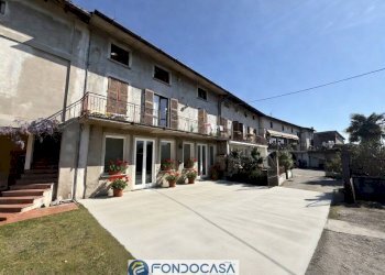 Foto 3 - Two-room apartment Cazzago San Martino - photo 3