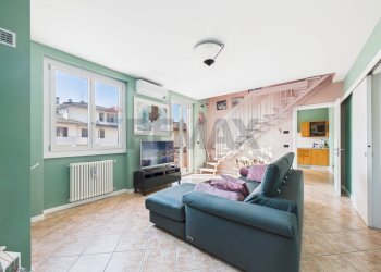 Soggiorno - Semi-detached Villa via Barsanti
 
14, Cava Manara - photo 3