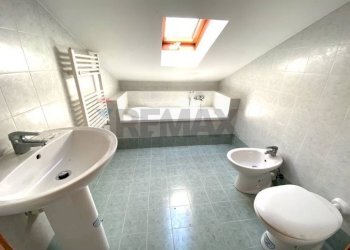 Bagno - Villa a Schiera Fondi - foto 6