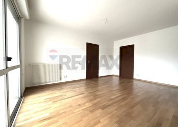 Stanza vuota - Three-room apartment Via Ferrari
 
6, Arese - photo 2
