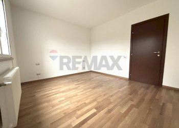 Stanza vuota - Three-room apartment Via Ferrari
 
6, Arese - photo 9