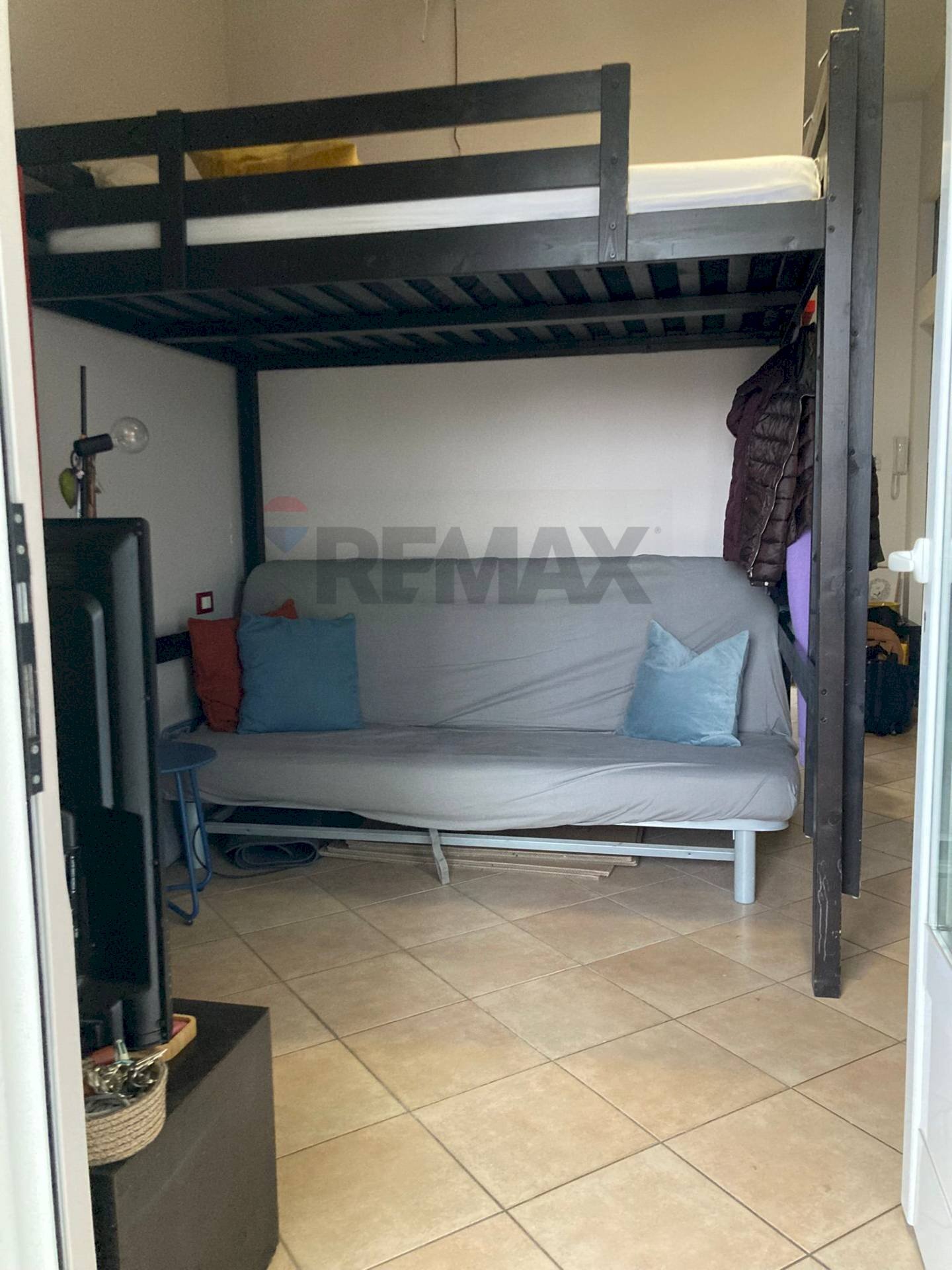 Camera - soggiorno - Bilocale via Tarvisio
 
39, Milano - foto 3