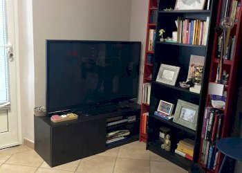 Camera - soggiorno - Bilocale via Tarvisio
 
39, Milano - foto 1