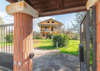 Casa all\'aperto - Independent house Strada Castrense km 9, 800
 
snc, Canino - photo 3
