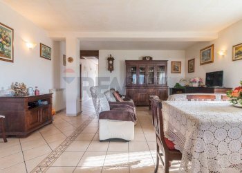 Sala da pranzo - Independent house Strada Castrense km 9, 800
 
snc, Canino - photo 14