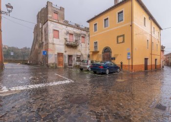 Edificio all\'aperto - Three-room apartment Piazza Vittorio Emanuele III
 
5, Cellere - photo 1