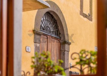 Edificio all\'aperto - Three-room apartment Piazza Vittorio Emanuele III
 
5, Cellere - photo 8