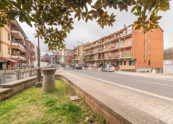 Edificio all\'aperto - Attico Via Santa Lucia
 
151, Piansano - foto 2