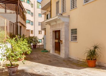 Foto 24 - Trilocale Via Cavalier D'arpino
 
5, Roma - foto 24