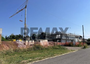 Edificio all\'aperto - Villa VIA PASTRENGO
 
snc, Fagnano Olona - photo 47