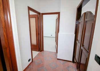 Foto 11 - Trilocale Vicolo Forno
 
5, Bosconero - foto 11