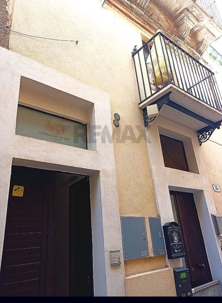 Edificio all\'aperto - Trilocale via sammito
 
55, Ragusa - foto 2