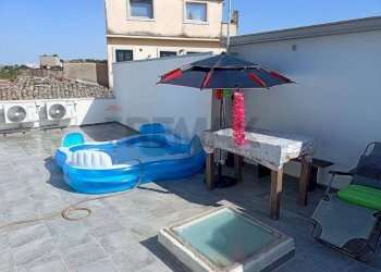 Terrazza - Trilocale via sammito
 
55, Ragusa - foto 10