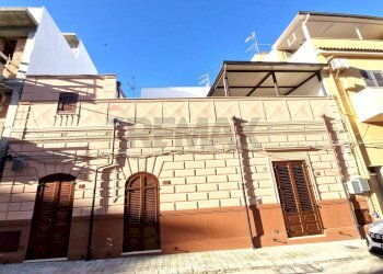 Edificio all\'aperto - Independent house Via Giuseppe Pitrè
 
80, Terrasini - photo 2