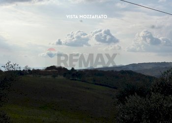 Vista delle montagne - Terreno agricolo STRADA PROVINCIALE LOC. MONTECALVO
 
snc, Roccastrada - foto 11