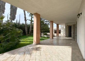 Foto 13 - Villa Via Fellini
 
32, Gallipoli - foto 13