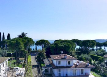 Foto 2 - Villa Via Enrico Fermi
 
12, Padenghe sul Garda - foto 2