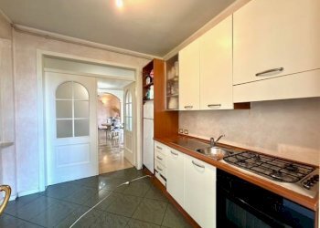 Foto 11 - Villa Via Enrico Fermi
 
12, Padenghe sul Garda - foto 11