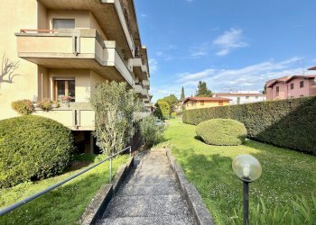 Foto 23 - Trilocale via Marchesi
 
32, Desenzano del Garda - foto 23