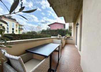 Foto 1 - Trilocale via Marchesi
 
32, Desenzano del Garda - foto 1