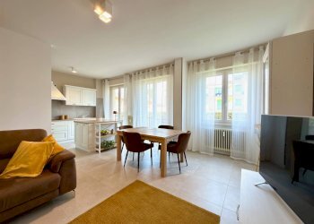 Foto 2 - Trilocale via Marchesi
 
32, Desenzano del Garda - foto 2