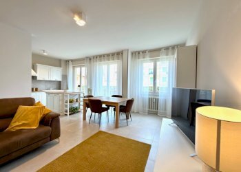 Foto 5 - Trilocale via Marchesi
 
32, Desenzano del Garda - foto 5