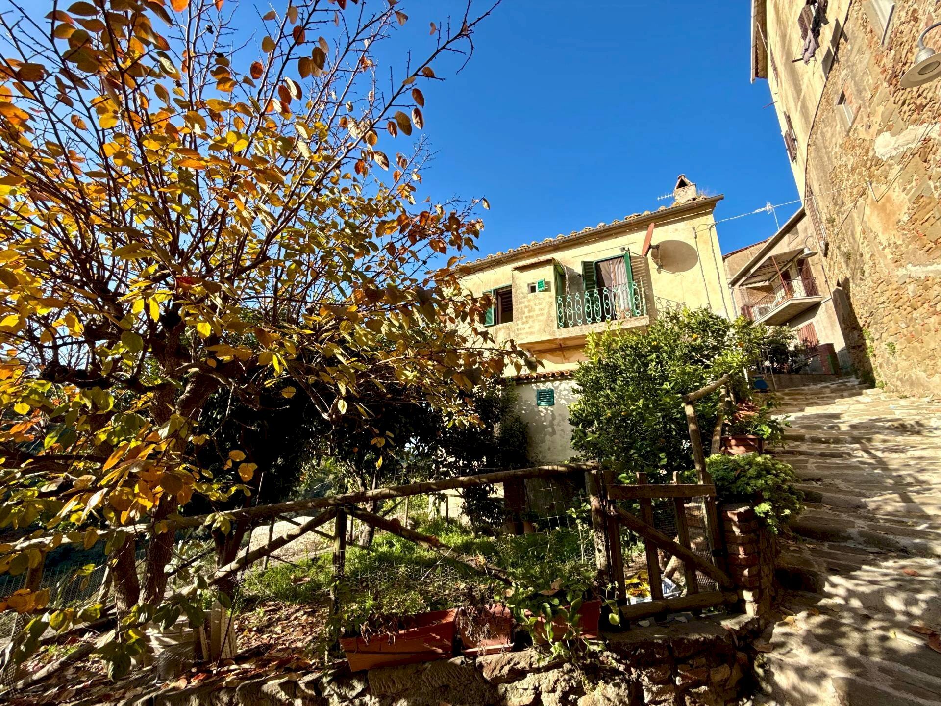 Foto 1 - Casa indipendente Via della Scaletta
 
2, Magliano in Toscana - foto 1