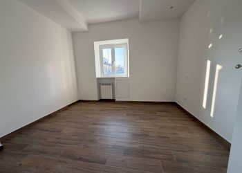 img_0610 - Three-room apartment vico schiaffino, Genova (neighborhood Sestri Ponente) - photo 3